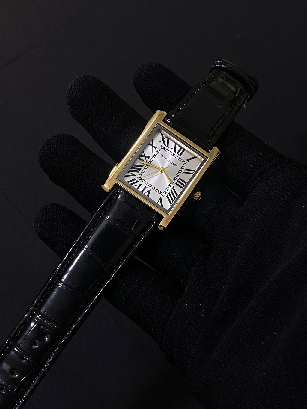 BLACK LEATHER TANKS⚜️