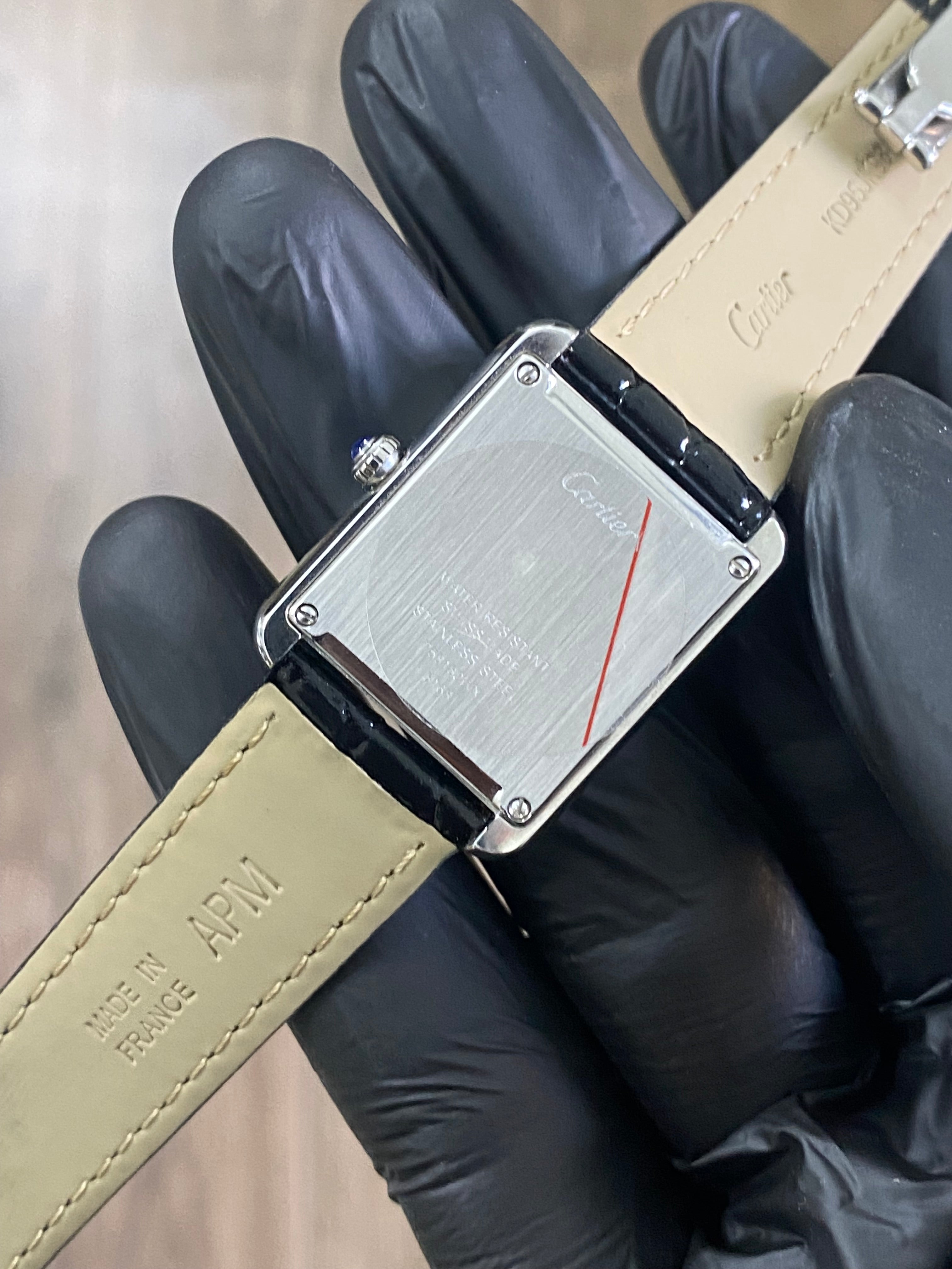 Cartier tank small size (orignal straps)