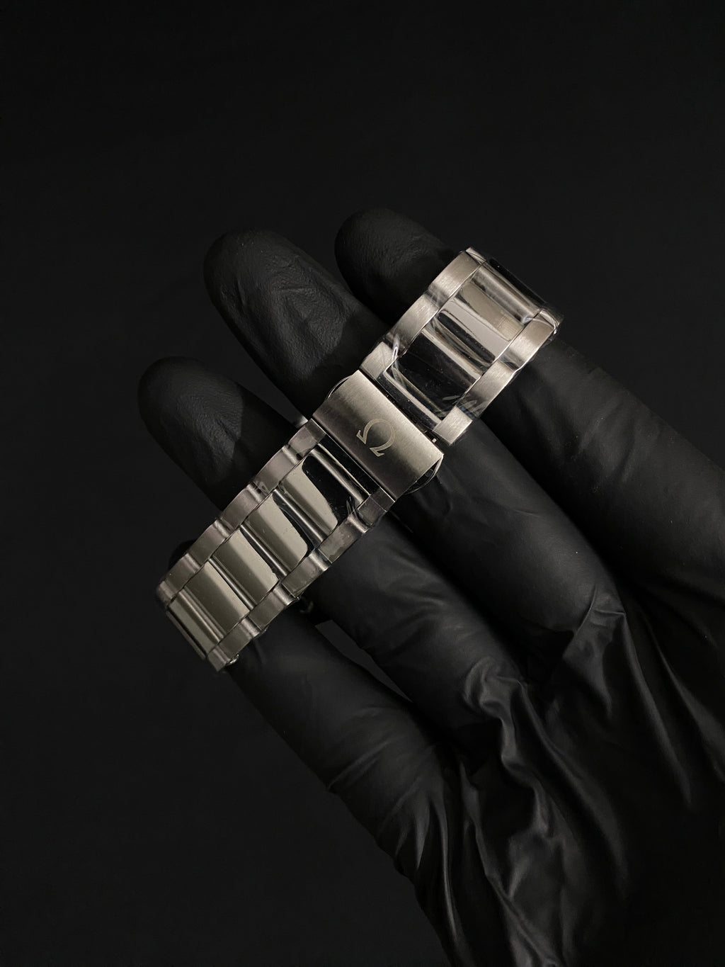 Omega speed master professional