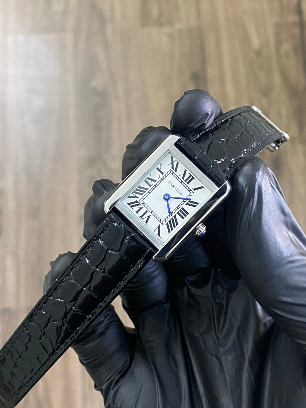 Cartier tank small size (orignal straps)