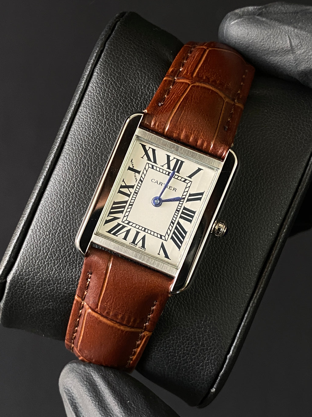 Cartier tank small size