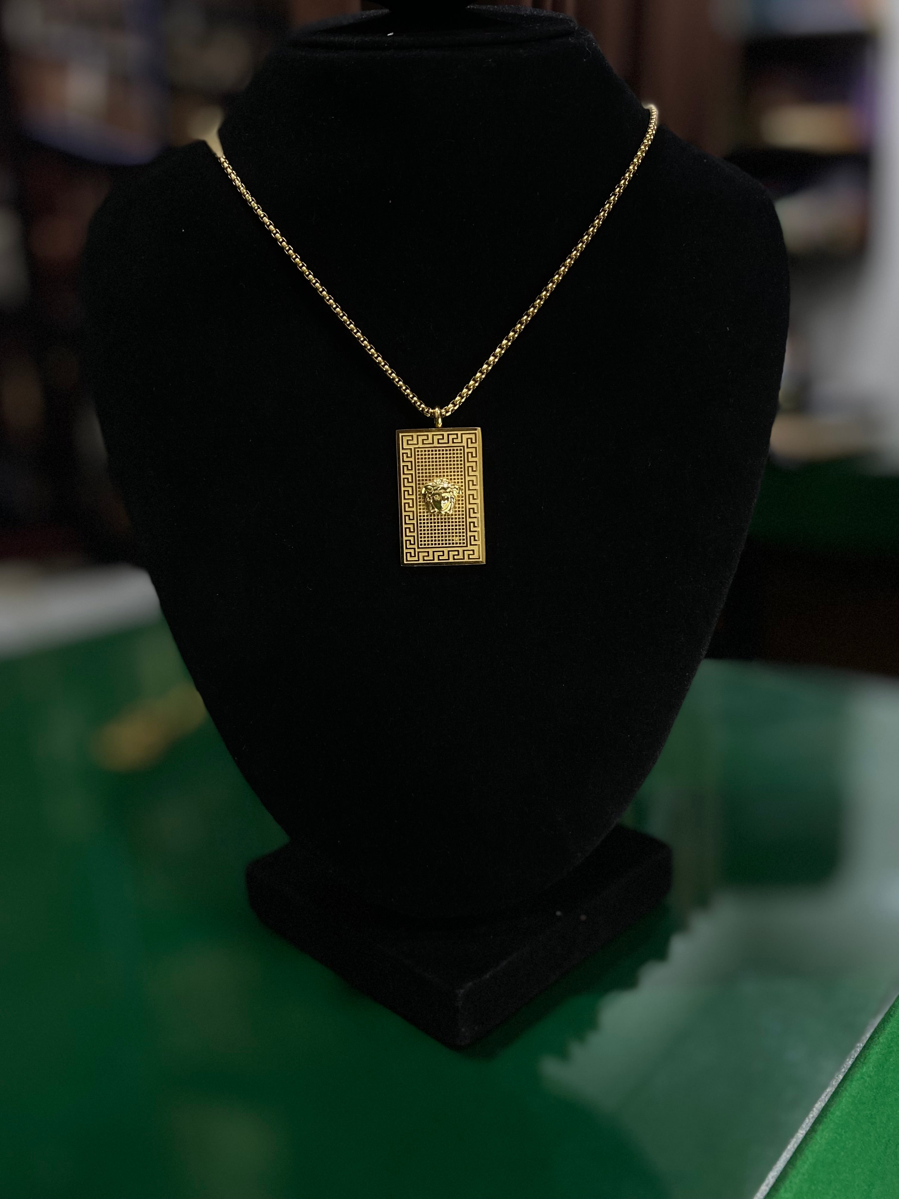 VERSACE PENDANT ⚜️