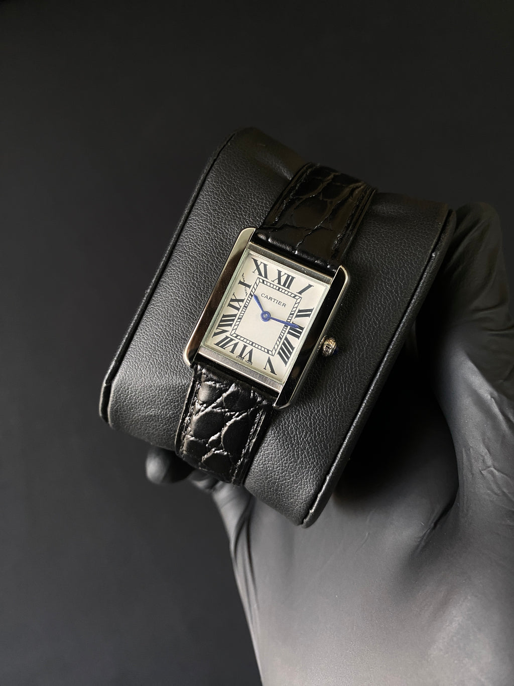 Cartier tank small size