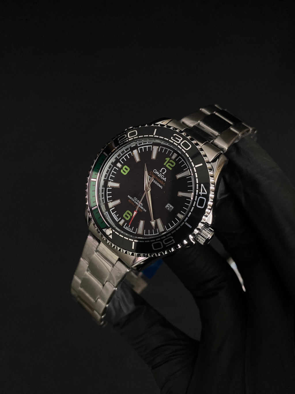 Omega sea-master planet ocean