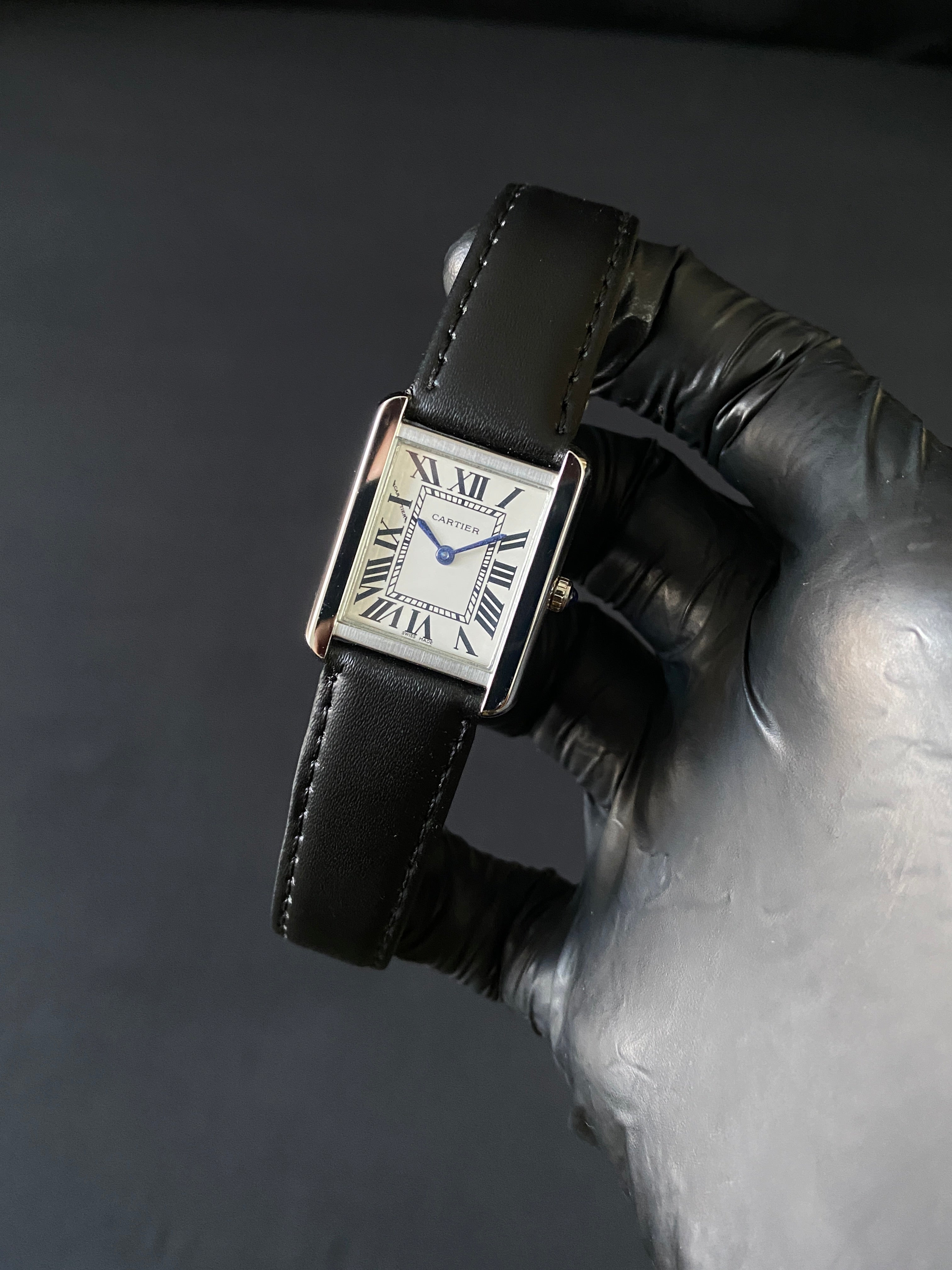Cartier tank small size