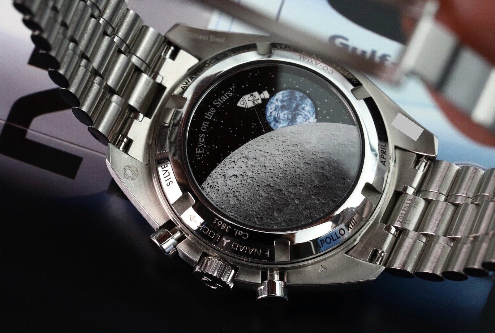 50th anniversary speed master snoopy chain