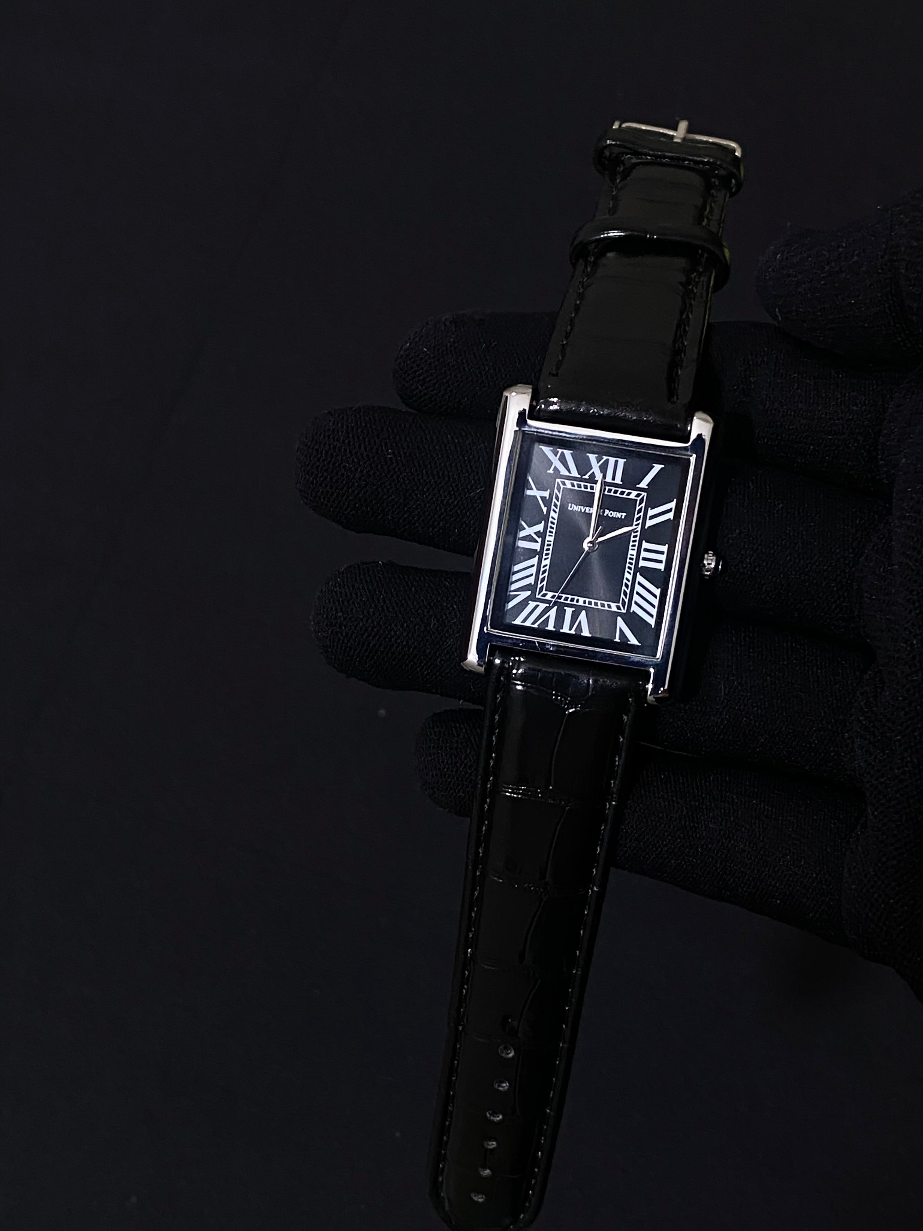 BLACK LEATHER TANKS⚜️