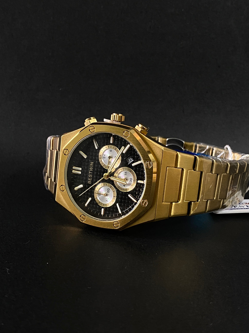 Bestwin chronograph