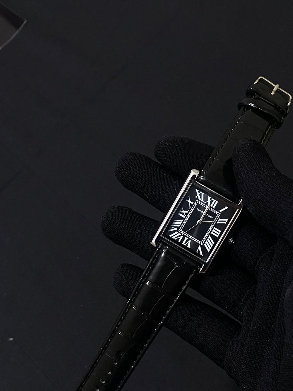 BLACK LEATHER TANKS⚜️