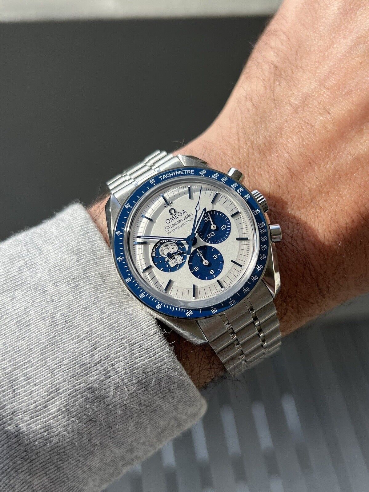 50th anniversary speed master snoopy chain