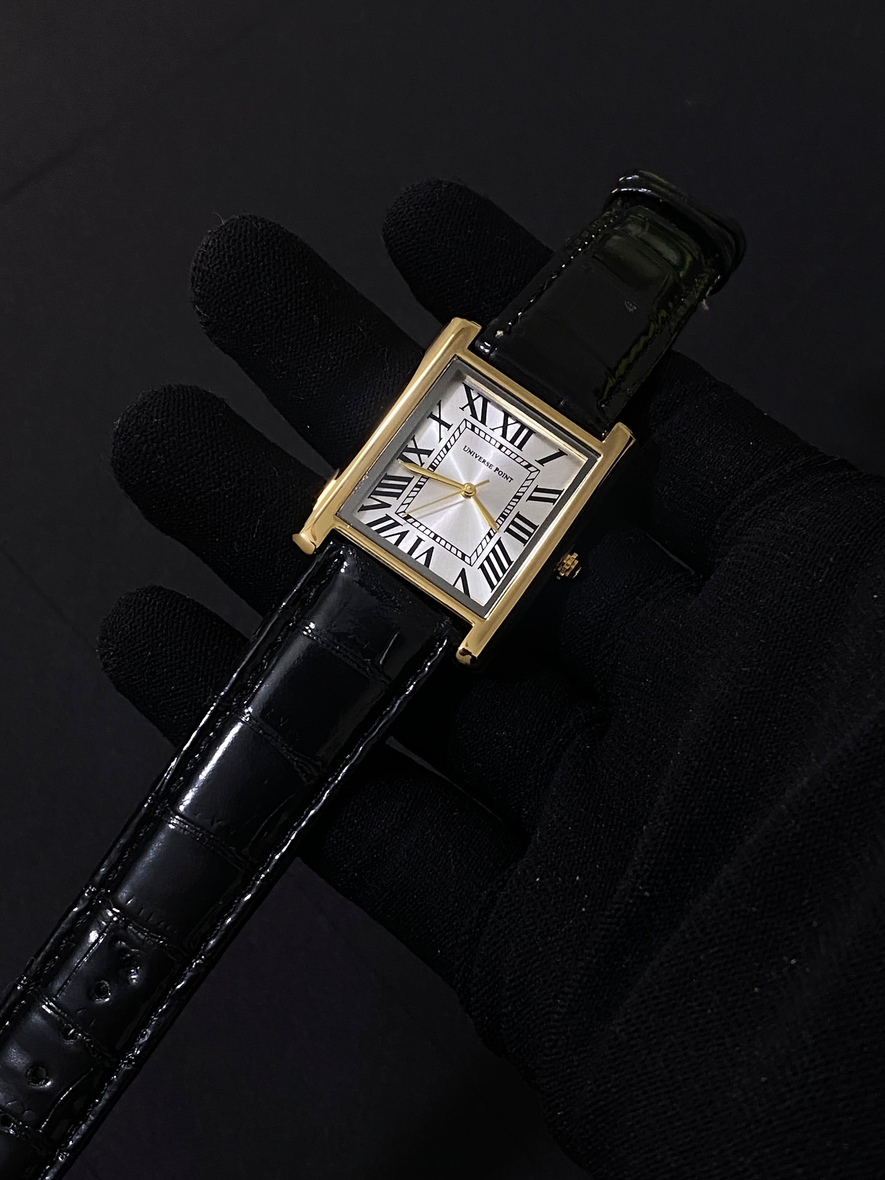 BLACK LEATHER TANKS⚜️