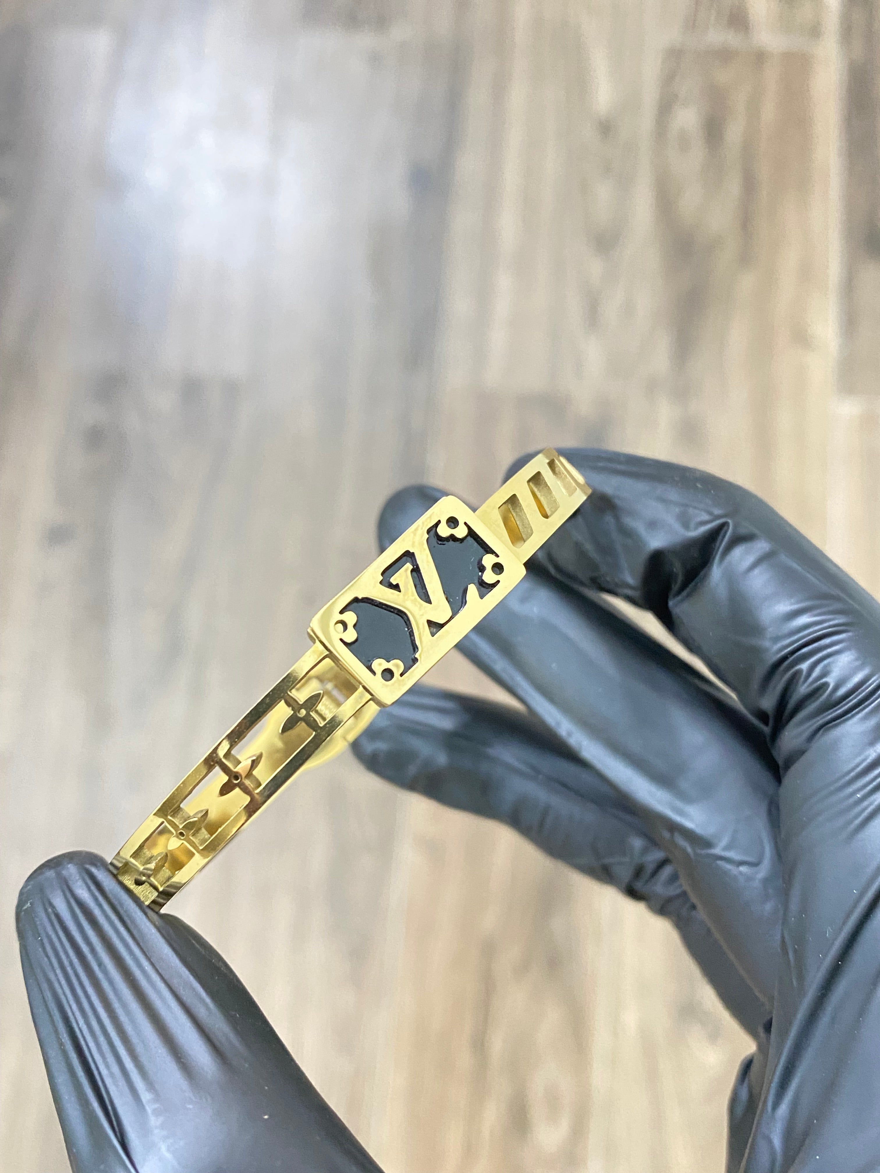 Lv bracelet