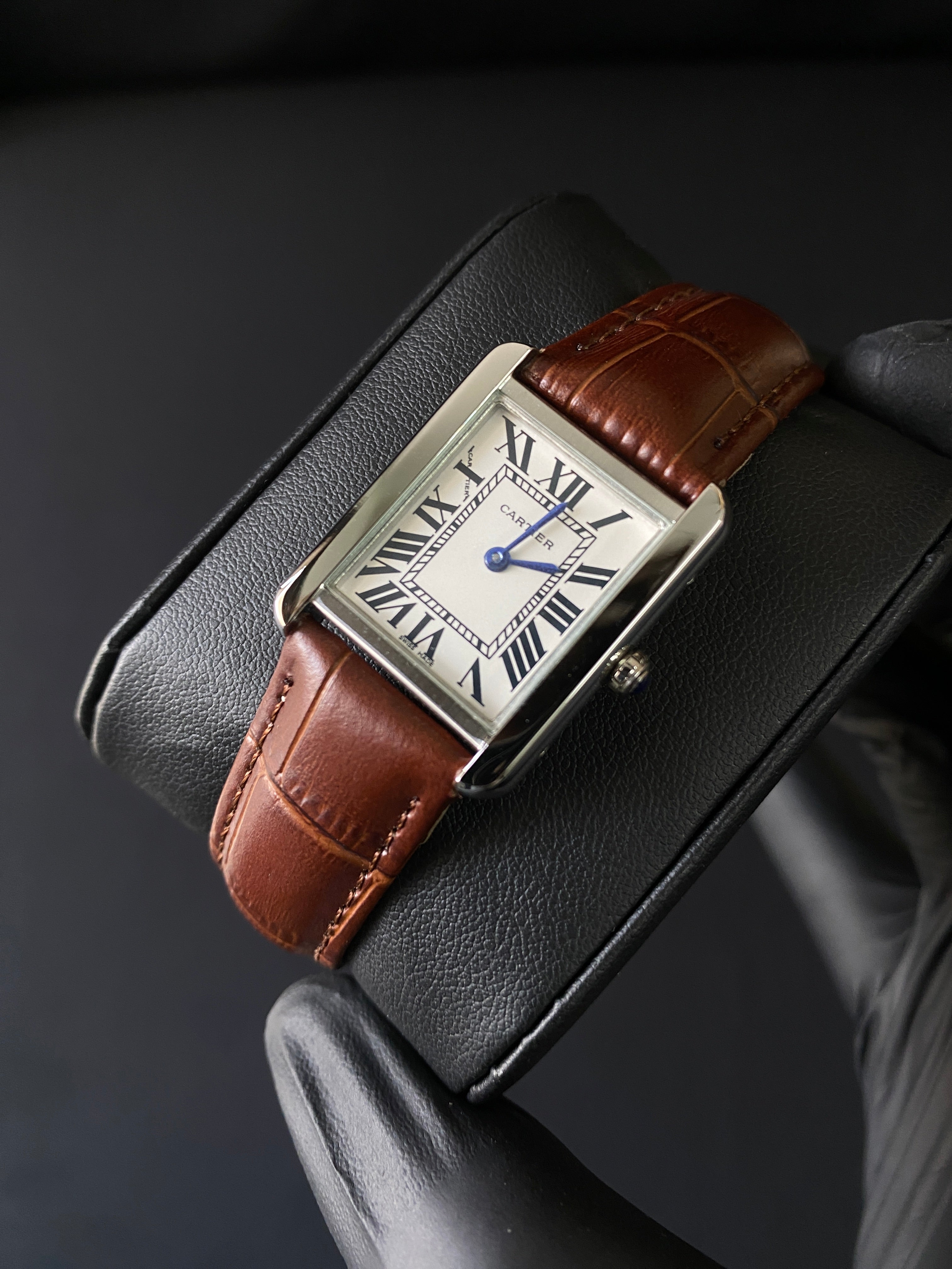 Cartier tank small size